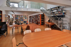 Univerzitetna knjižnica Nove univerze